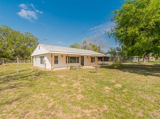 628 Winship Rd, Pleasanton, TX 78064