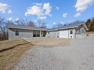 10179 Vine Rd, Cadet, MO 63630