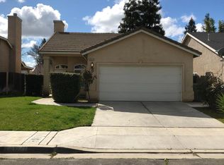 5675 W Holland Ave, Fresno, CA 93722
