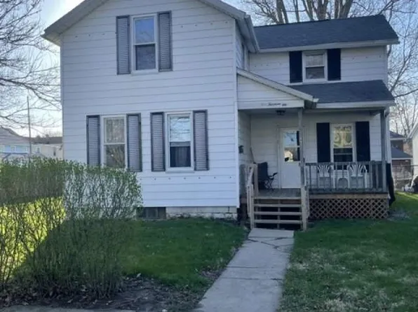 513 2nd St, Fremont, OH 43420