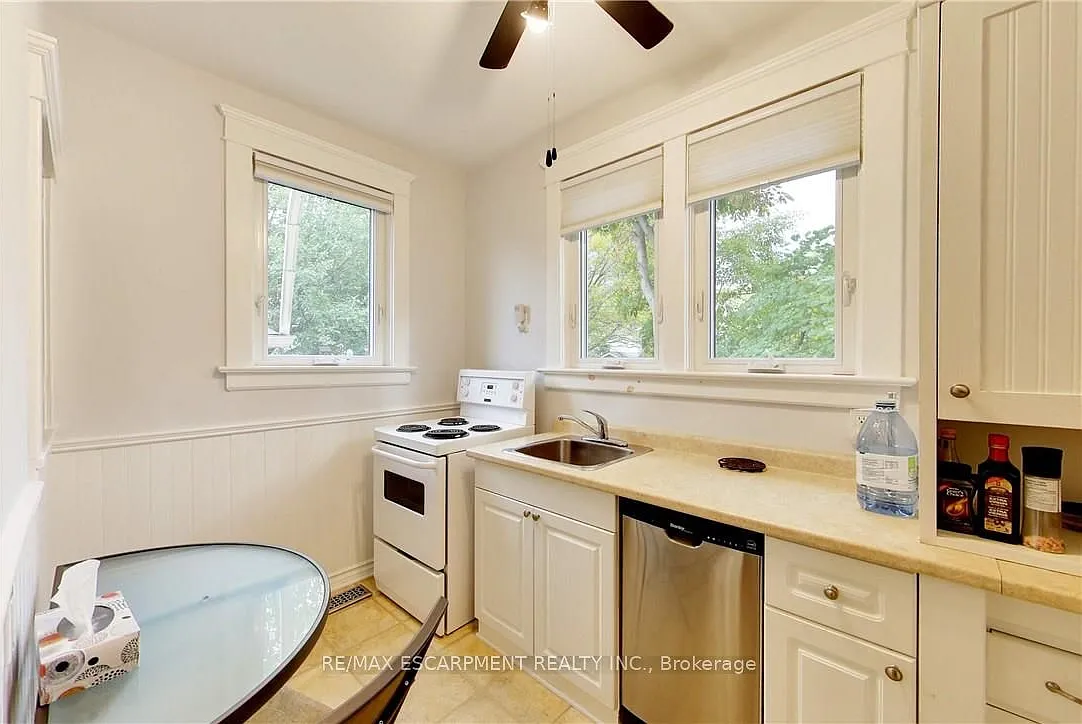1 bed, $1,595 — Photo 1