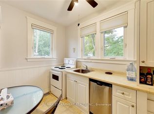 122 Forsyth St E #1, Sarnia, ON N7T 6C3