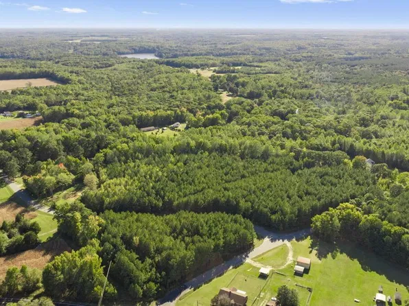 1-9 Indian Valley Rd, Heathsville, VA 22473