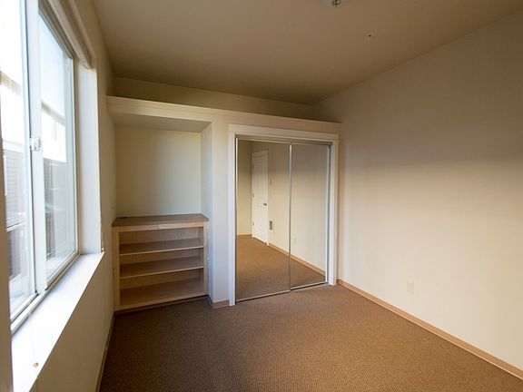 5th image of 648 E 17th Ave APT 3