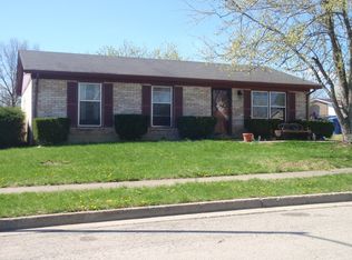 3369 Smoky Mountain Dr, Lexington, KY 40515
