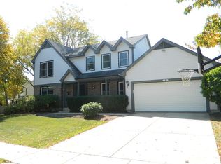 4970 Tarrington Dr, Hoffman Estates, IL