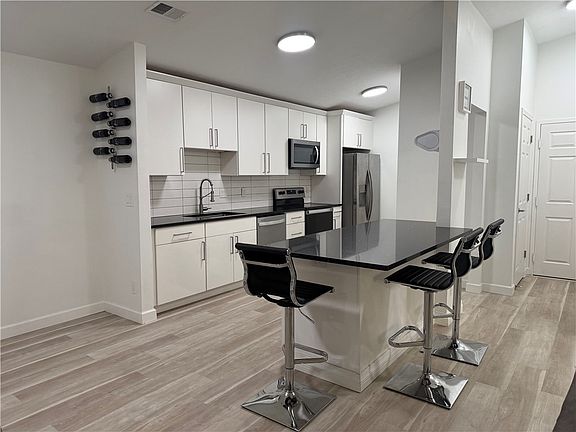 2nd image of 1670 Piper Ln APT 205
