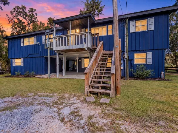 102 NE 931st St, Branford, FL 32008