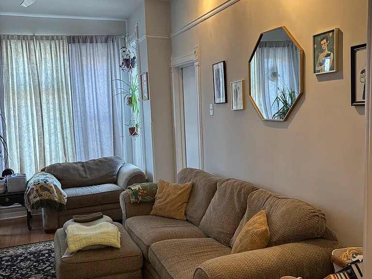855 N Damen Ave #1 — Photo 10