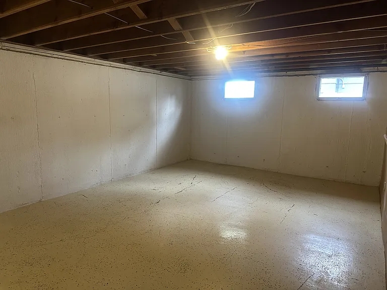 4506 Vaughn Ln — Photo 11