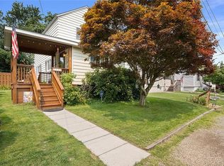 5313 Chestnut St, Bethel Park, PA 15102