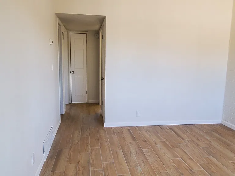 Beautiful Living Room with Hard Flooring