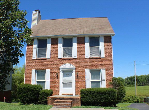 4th image of 1463 Oxford Pl