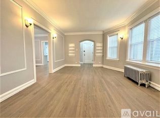 1352 W Carmen Ave APT 1S, Chicago, IL 60640