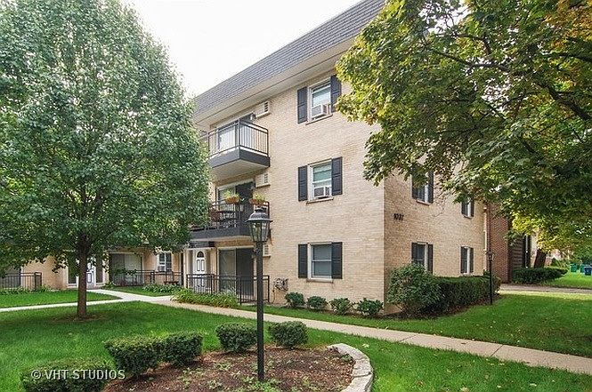 1st image of 1037 N Harlem Ave APT 2SA