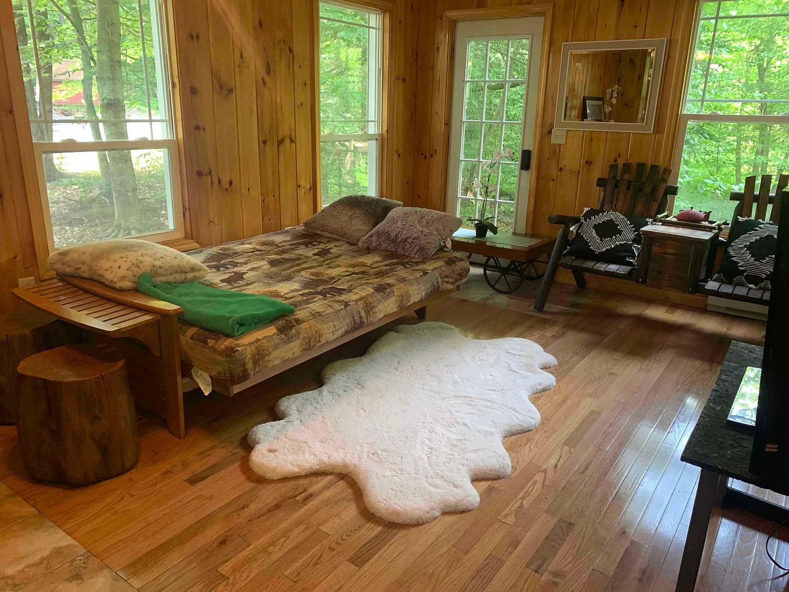 2 bed, 880 sqft, $1,695 — Photo 3