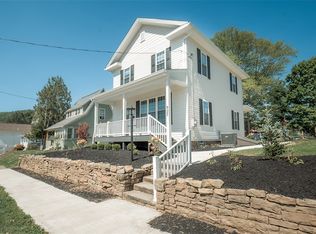 927 Oak St, Indiana, PA 15701