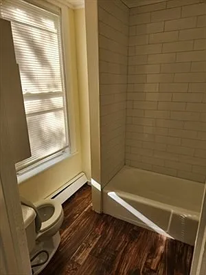 1 bed, 1.0 bath, 450 sqft, $1,800 — Photo 2