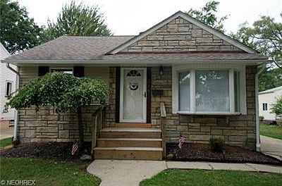 1st image of 294 Bellfield Ave