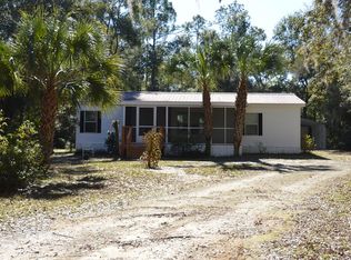 1622 Pinetree Dr NE, Steinhatchee, FL 32359