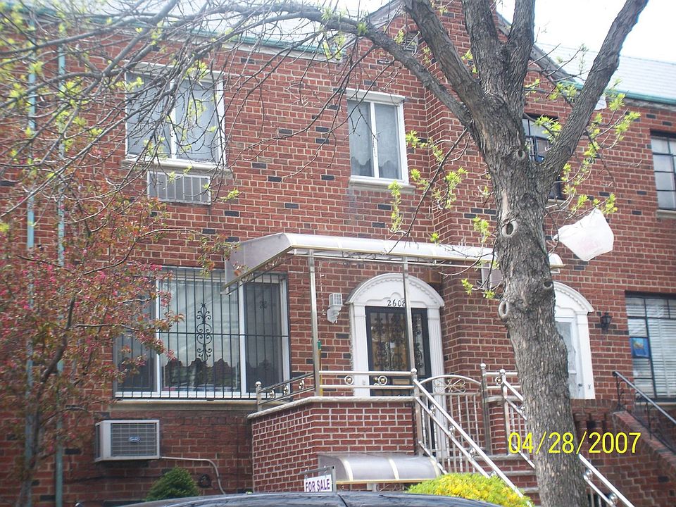 1st image of 2608 E 11th St