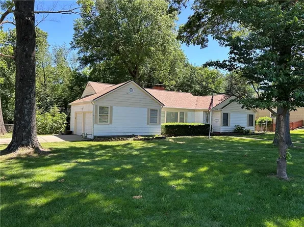 6301 W 66th St, Overland Park, KS 66202