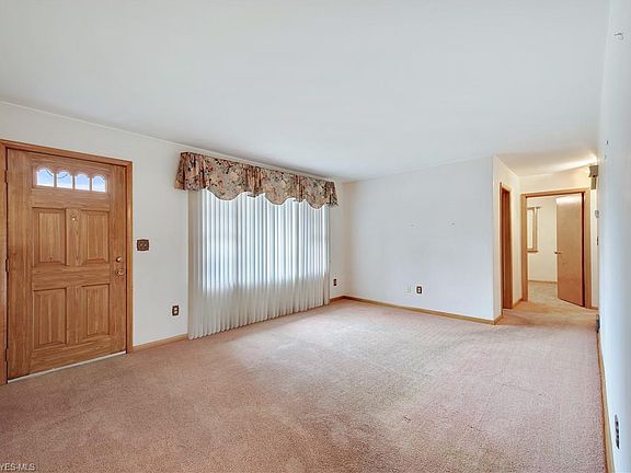 3rd image of 4622 Bliss Dr
