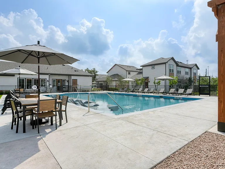 Ascend on Potranco apartments community photo