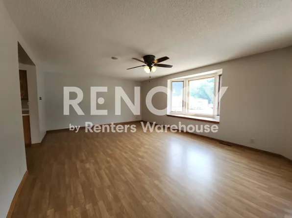 521 Main St, Plum City, WI 54761
