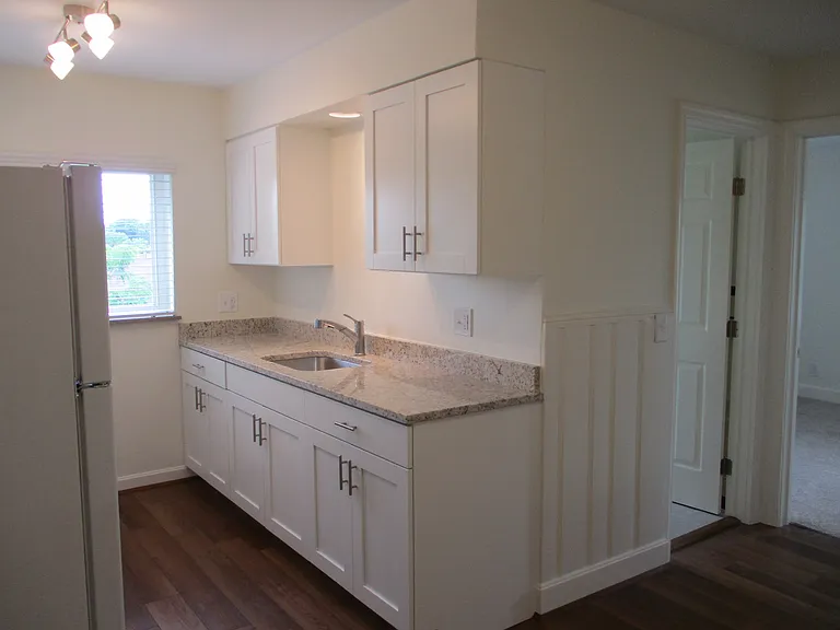 612 S Arlington Rd #3 — Photo 2