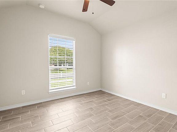 4th image of 7308 Kolda Dr