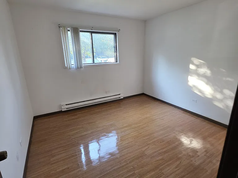 1525 Norway Ln #1B — Photo 6