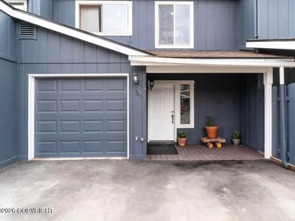 8050 Pioneer Dr APT 303, Anchorage, AK 99504