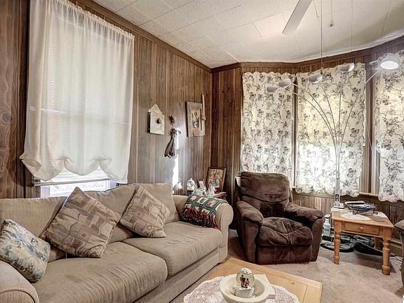 4th image of 2308 Boas St