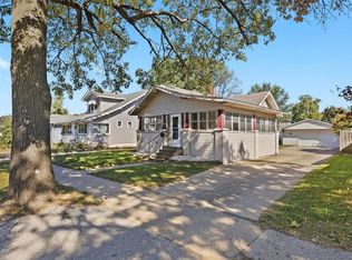 249 S Central Ave, Wood River, IL