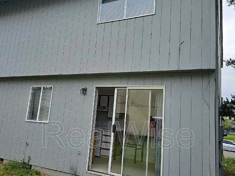 2933 SE 38th Ct — Photo 14