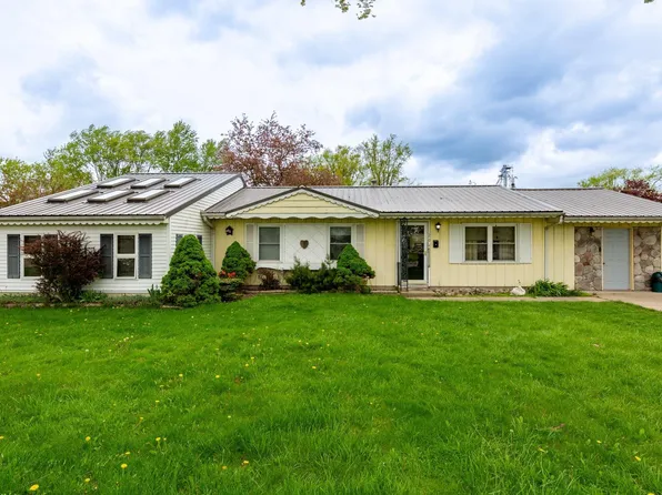 204 Reed St, Nappanee, IN 46550