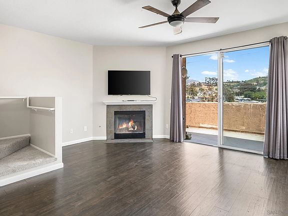 4th image of 13893 Pinkard Way Unit 82
