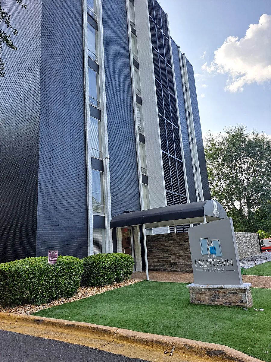 Building Photo - Midtown Tower
