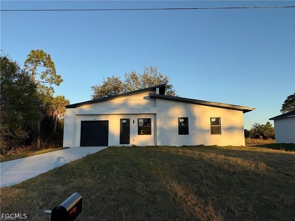 1st image of 339 Western Ave S