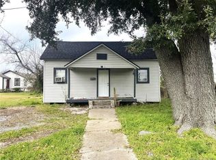 811 N Goos Blvd, Lake Charles, LA 70601