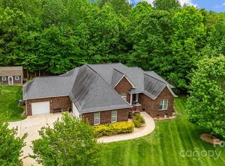 1817 White Ibis Ct, Clover, SC 29710