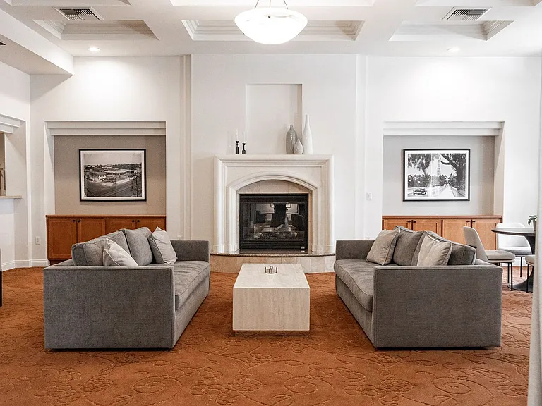 Building's Lounge