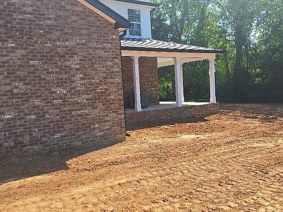 3rd image of 36 Emory Dr