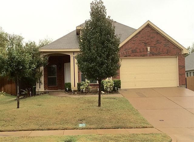 1st image of 1108 Thicket Dr