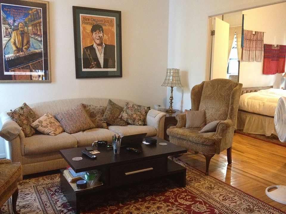 1st image of 3129 33rd St APT 3A