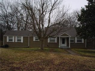 251 Hillcrest Dr, Madison, TN 37115