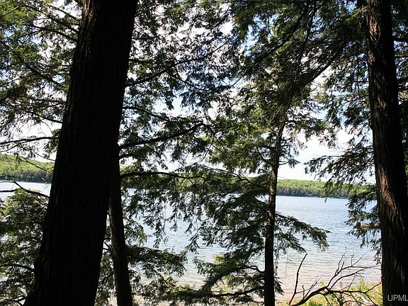4th image of Smoky Lake Dr