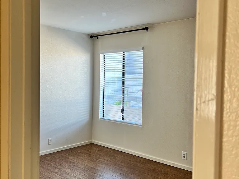 3095 Marina Dr #14 — Photo 16