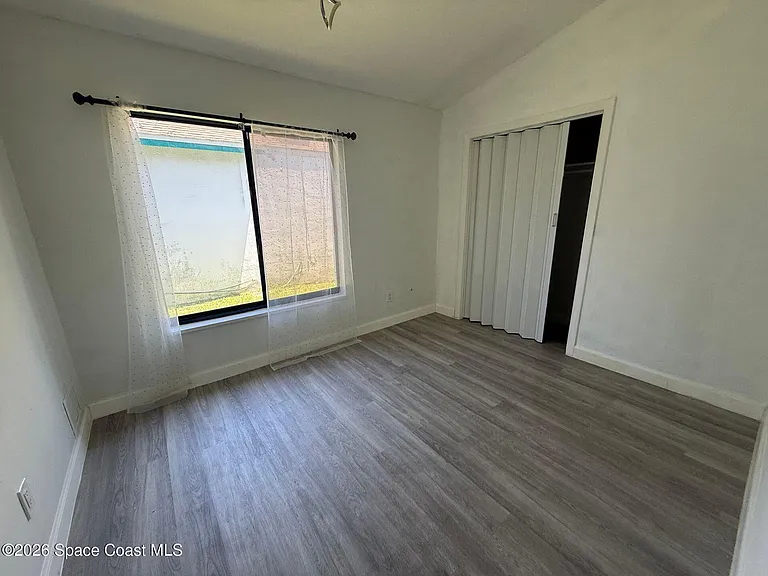 377 Myrtlewood Rd — Photo 8